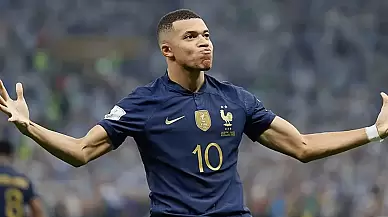 Fransız yıldız Kylian Mbappe, Real Madrid'e transfer oldu!